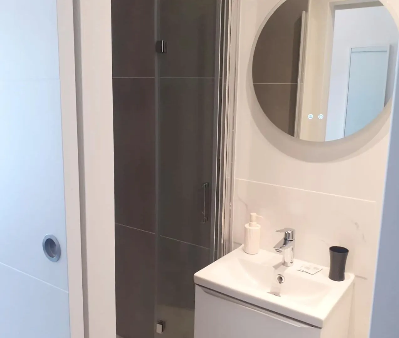 Hotel Solara Nice 2*,  France