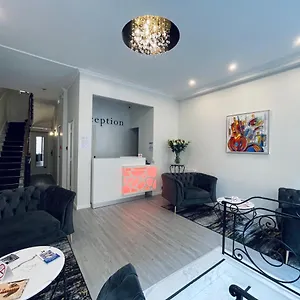2* Hotell Berlioz